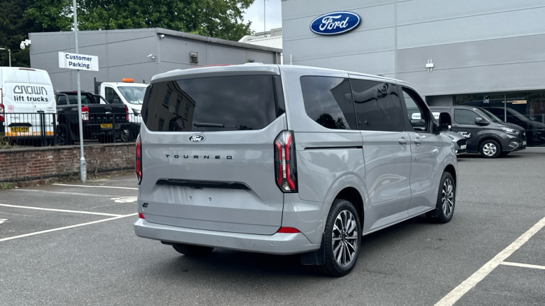 Ford Tourneo Custom 340 L1 Electric Rwd 160kW 65kWh H1 Titanium X 8 seater Auto